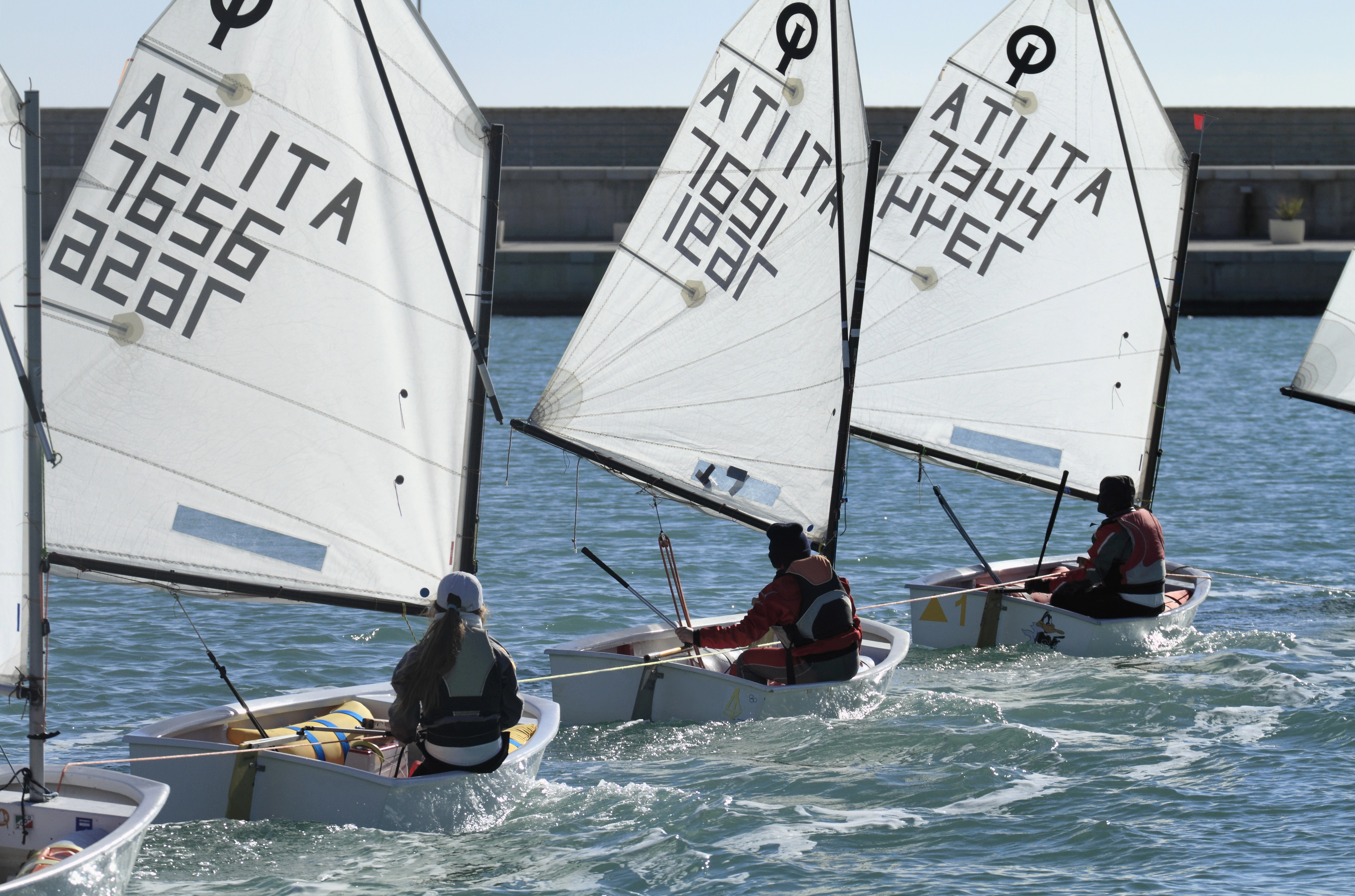 Enfants en formation nautique